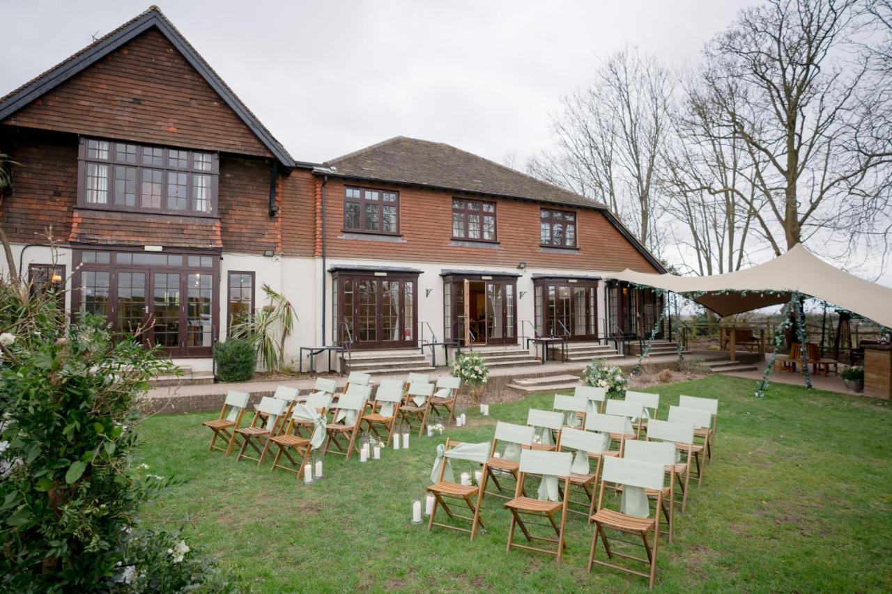 Tottington Manor Hotel Henfield Buitenkant foto