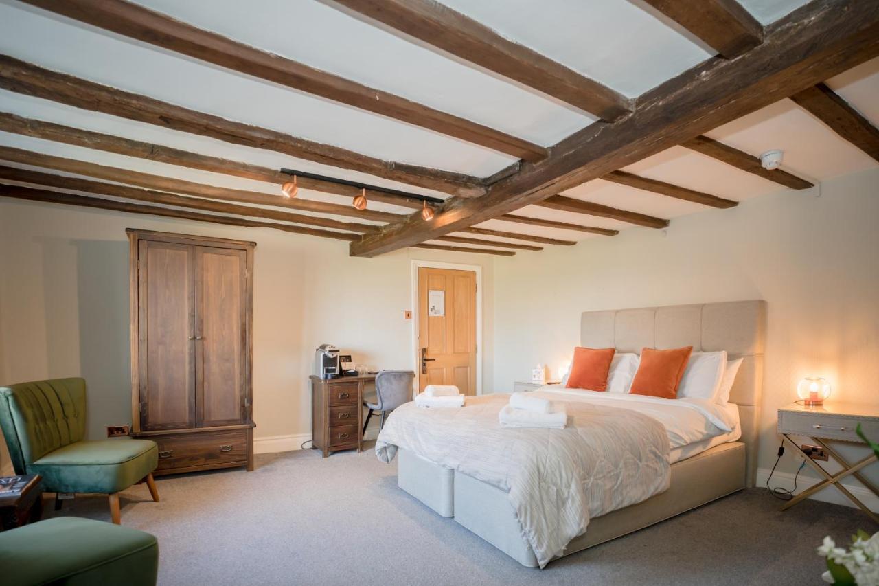 Tottington Manor Hotel Henfield Buitenkant foto