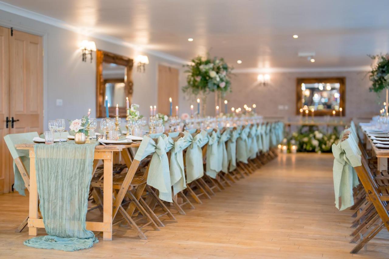 Tottington Manor Hotel Henfield Buitenkant foto