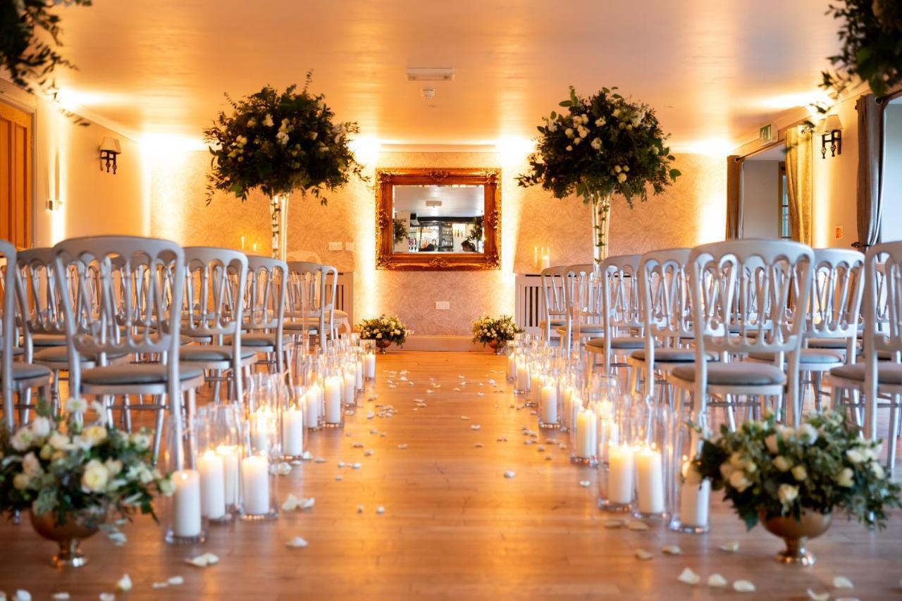 Tottington Manor Hotel Henfield Buitenkant foto