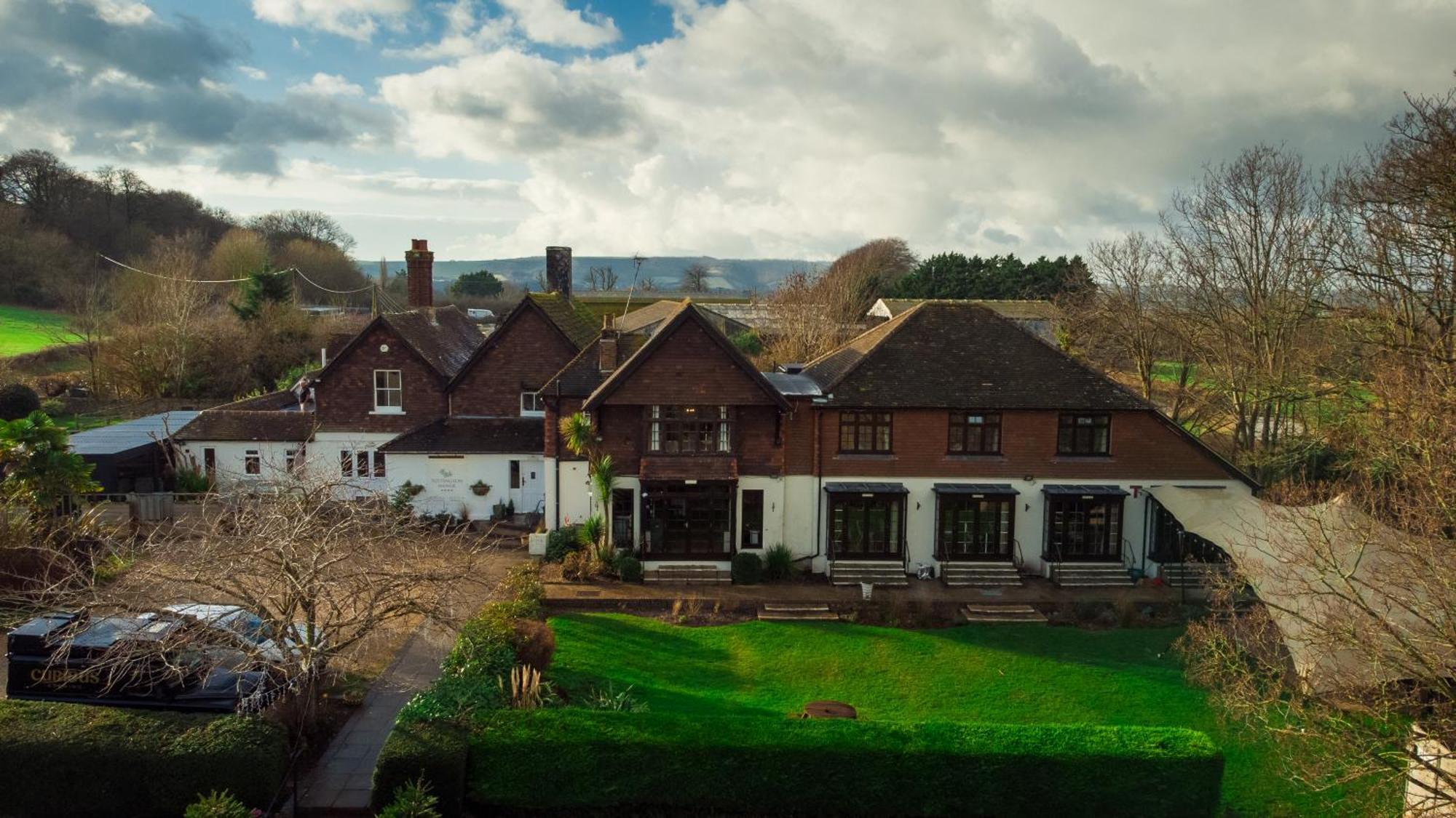 Tottington Manor Hotel Henfield Buitenkant foto