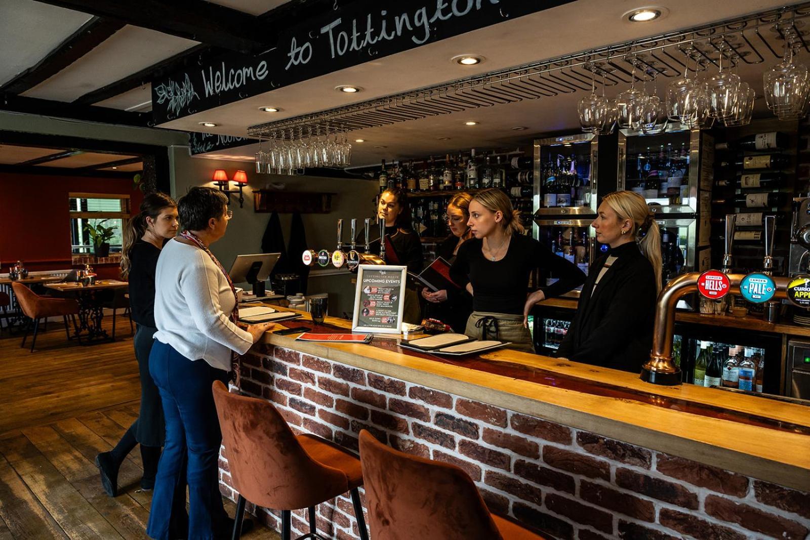 Tottington Manor Hotel Henfield Buitenkant foto